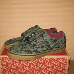vans chukka low camo
